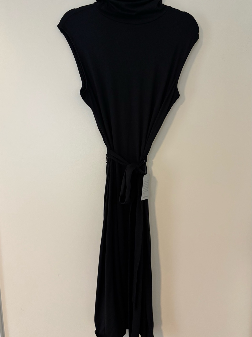 NWT Medium Bobeau Midi Dress
